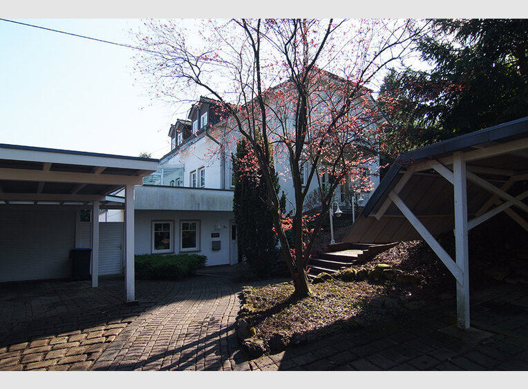 Haus zum Kauf 8 Zimmer in Saarbrücken (DE) - Ref. 6726079