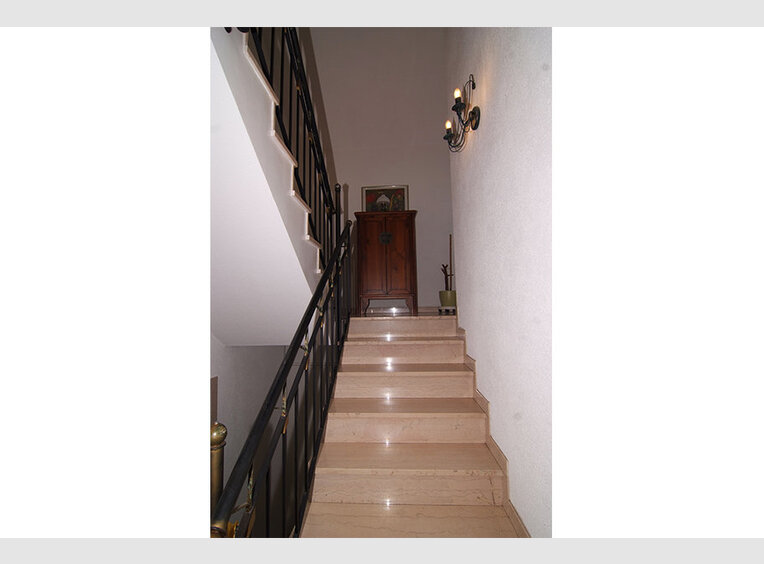Haus zum Kauf 8 Zimmer in Saarbrücken (DE) - Ref. 6726079