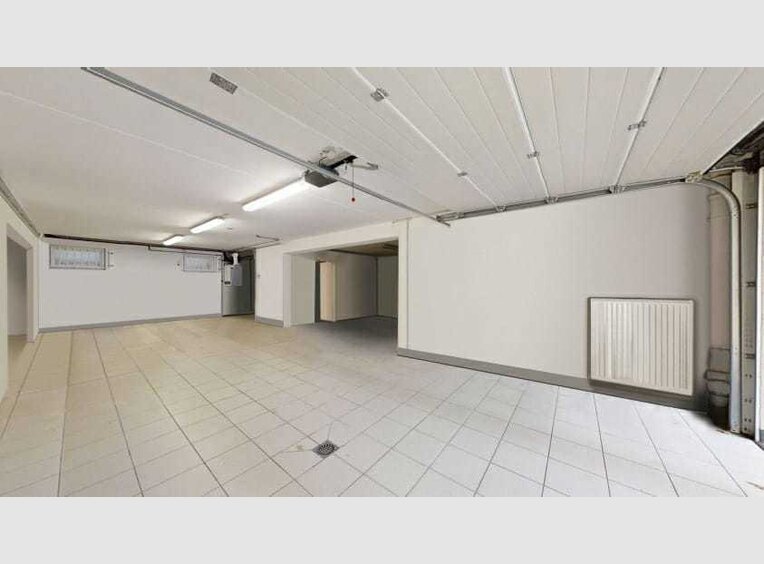 Einfamilienhaus zum Kauf 7 Zimmer in Bertrange (LU) - Ref. 7115967