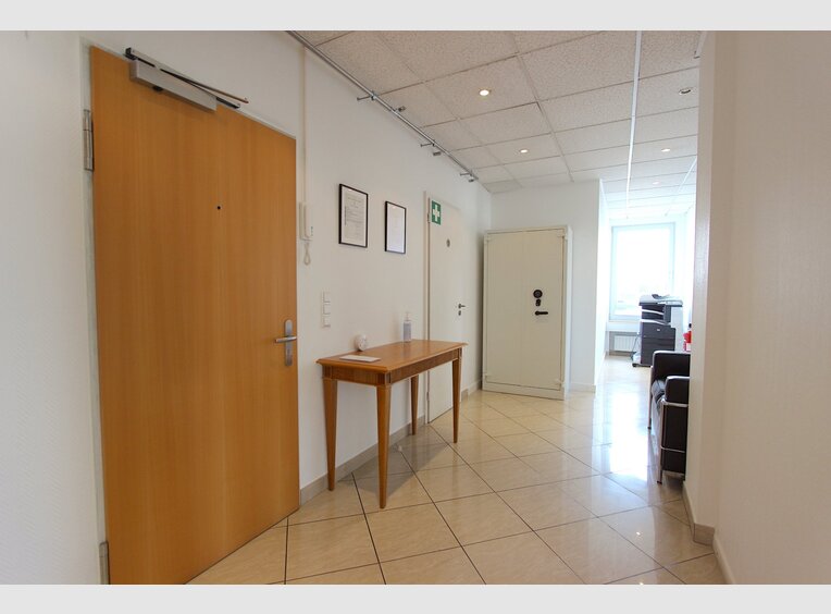 Bureau à louer à Luxembourg (LU) - Réf. 7133631