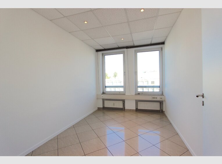 Bureau à louer à Luxembourg (LU) - Réf. 7133631