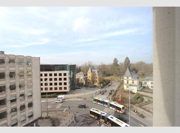 Bureau à louer à Luxembourg (LU) - Réf. 7133631