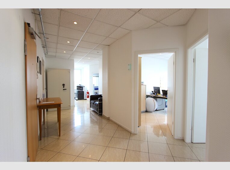 Bureau à louer à Luxembourg (LU) - Réf. 7133631