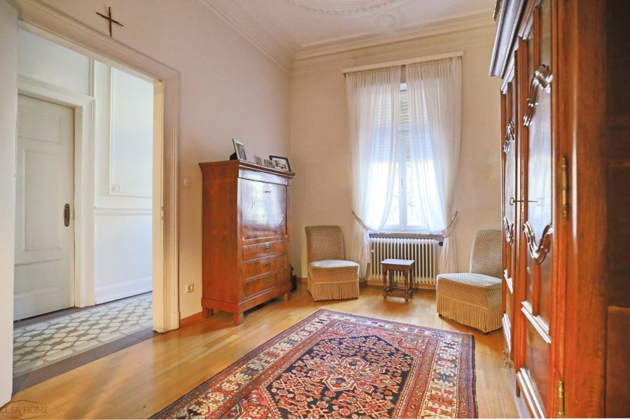 Maison de maître à vendre 6 chambres à Esch-sur-alzette