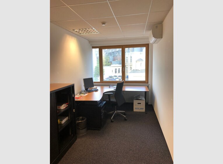 Bureau à louer à Luxembourg-Centre ville - Réf. 6715855