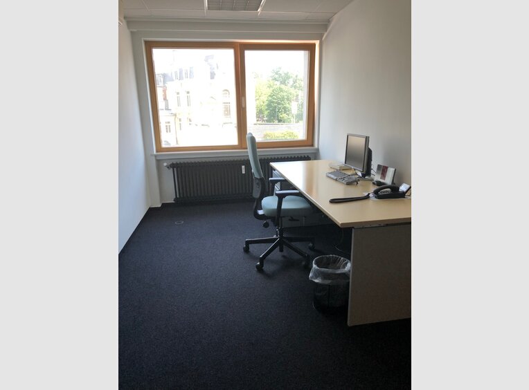Bureau à louer à Luxembourg-Centre ville - Réf. 6715855