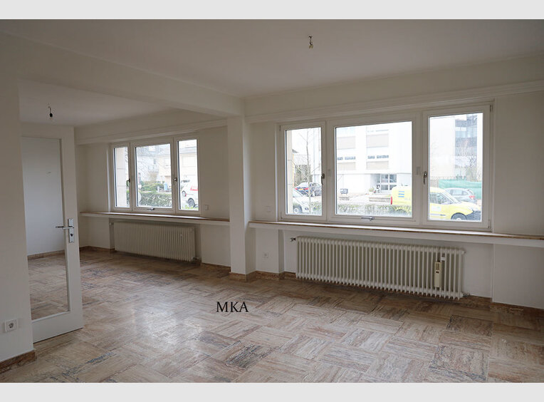 Haus zur Miete 4 Zimmer in Bertrange (LU) - Ref. 6692559