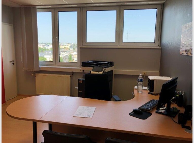 Bureau à louer à Luxembourg (LU) - Réf. 6432735