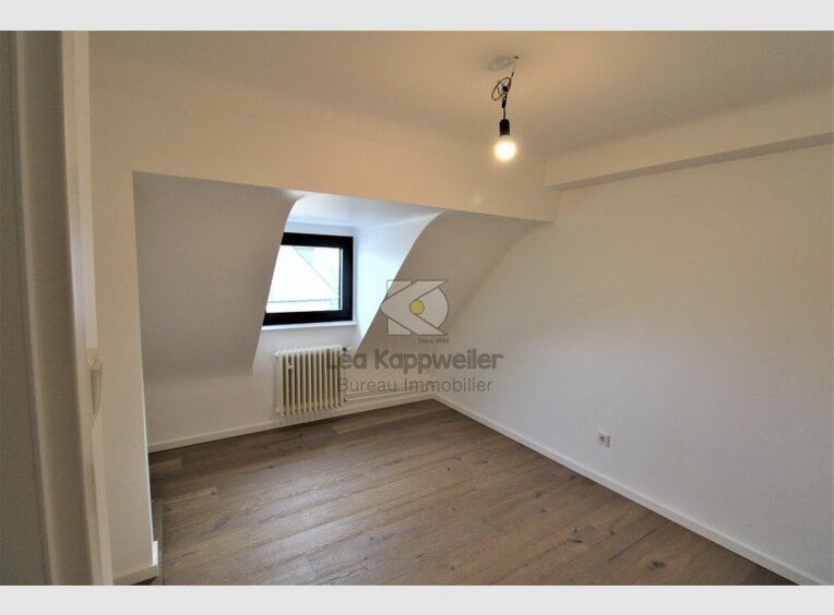 Semi-detached house for sale 5 bedrooms in Luxembourg (LU) - Ref. 7022559