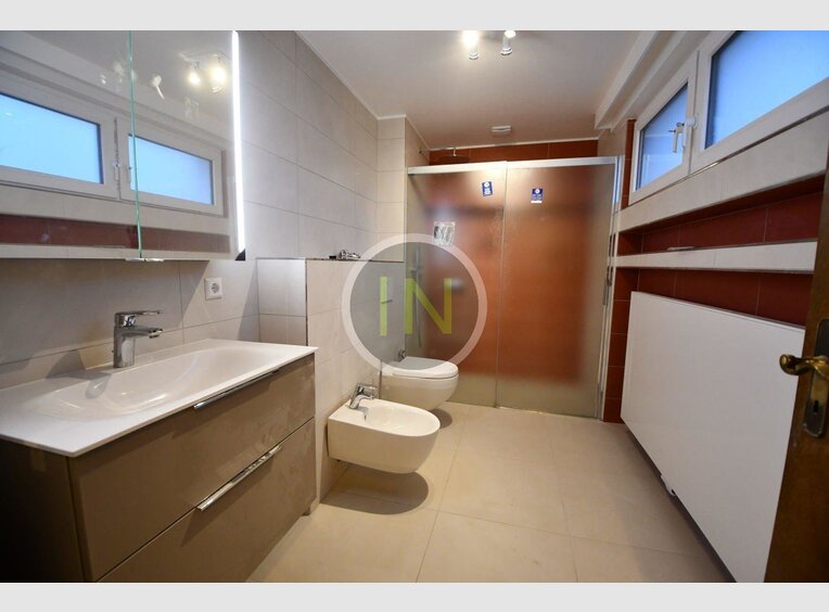 Haus zur Miete 6 Zimmer in Luxembourg (LU) - Ref. 6941407