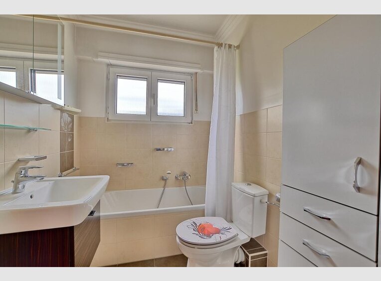Appartement à vendre 3 Chambres à Howald (LU) - Réf. 6882047