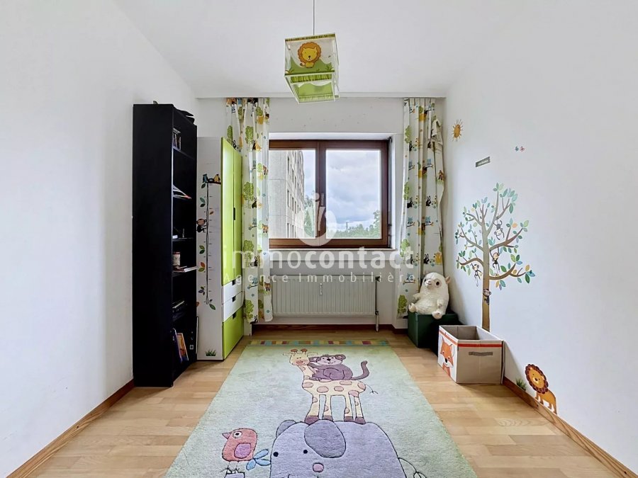 Appartement à vendre 3 chambres à Luxembourg-Kirchberg