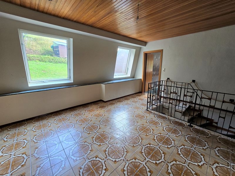 Haus zu verkaufen in Baustert