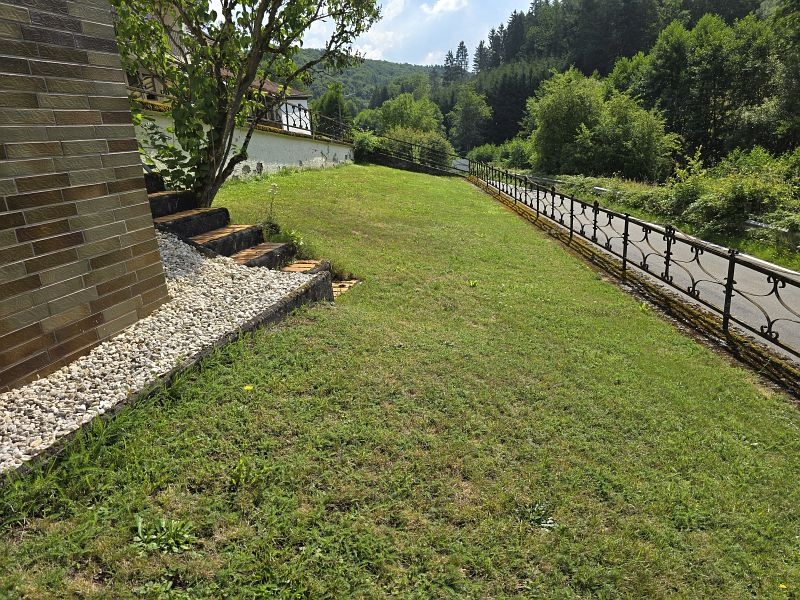 Haus zu verkaufen in Baustert
