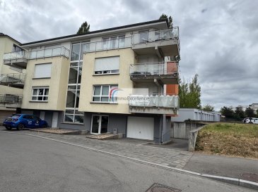IMMO EXCELLENCE vous propose en exclusivité un emplacement de parking intérieur, situé dans une résidence calme et bien entretenue, avec un accès sécurisé par ascenseur.

Bénéficiant d'un emplacement privilégié, à seulement quelques mètres du CHL et à proximité immédiate des commerces, des transports en commun et de toutes les commodités, ce parking offre une solution idéale pour le stationnement ou représente un excellent investissement dans un secteur où les places sont particulièrement recherchées.

Adresse : 4 Rue Fernand Mertens, Luxembourg-Merl.

Une opportunité rare à ne pas manquer !


IMMO EXCELLENCE bietet Ihnen exklusiv einen Innenstellplatz in einer gepflegten Wohnanlage mit sicherem Zugang über einen Autoaufzug an.

Der Stellplatz befindet sich in hervorragender Lage, nur wenige Meter vom CHL entfernt und in unmittelbarer Nähe zu Geschäften, öffentlichen Verkehrsmitteln sowie sämtlichen Einrichtungen des täglichen Bedarfs.

Ob zur Eigennutzung oder als Kapitalanlage ? dieser Stellplatz stellt eine seltene Gelegenheit in einer besonders gefragten Lage dar.

Adresse : 4 Rue Fernand Mertens, Luxembourg-Merl.

Lassen Sie sich diese Gelegenheit nicht entgehen!


IMMO EXCELLENCE is pleased to offer, exclusively, an indoor parking space located in a well-maintained residential building with secure access via a car lift.

Ideally situated just a few metres from the CHL hospital and within immediate reach of shops, public transport and all essential amenities, this parking space is perfectly suited for both personal use and investment.

Address : 4 Rue Fernand Mertens, Luxembourg-Merl.

A rare opportunity in a highly sought-after location. Don't miss out!