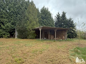 L'Immobilière de l'Attert vous propose en vente ce beau terrain non constructible avec un chalet situé au Riesenhof, commune de Rambrouch.

Le terrain à une contenace de 72,05 ares, idéal pour les amoureux de la nature.

Pour plus d'informations ou pour visiter cette propriété, contactez-nous au +352 23 62 90 20 ou sur immo@immoaida.lu

Consultez nos biens sur www.immoaida.lu