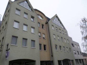                                   VENDU VENDU VENDU 
LUXPROIMMO vous propose un bel appartement à Bettembourg, idéalement situé proche de toutes commodités.
Composé comme suit:
- hall d’accueil 5,90m²;
- cuisine équipée 6,50m²;
- chambre à coucher 13m²;
- living 23,14m²;
- salle de bains 4,85m².

Au sous-sol: cave privée et buanderie commune
Pas de garage