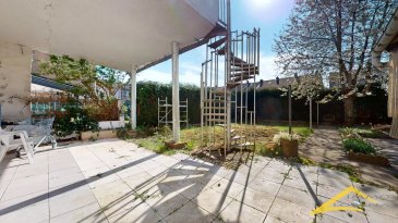 L'agence IMMO LORENA de Pétange a choisi pour vous MAISON AVEC 5 CHAMBRES situé à LONGLAVILLE (FR) construit en 1970.

Elle se compose de la manière suivante :
Rez-de-chaussée 
1er garage 32,11 m2 plus local buanderie de 6,25 m2
Une cave de 2,19 m2
Local rangement de 29,71 m2 donnant accès à l’extérieur 
Une terrasse de 24,73 m2
Un local/autre de 16,63 m2
Deuxième garage de 13,97 m2
Troisième garage de 13,97 m2
Hall de 1,24 m2

1er niveau (Pièce à vivre)
Hall faisant 7,44 m2
La pièce à vivre de 30,14 m2 donnant accès à la terrasse de 23,87 m2
Une salle de bain de 5,65 m2 avec douche italienne 
Une cuisine séparée de 15,08 m2
Trois chambres de : 
1ère chambre de 13,47 m2
2ème chambre de 13,10 m2
3ème chambre de 13,83 m2 avec armoire encastrée 
Un WC séparé de 2,84 m2

2ème niveau
Grande pièce mansardée aménagée en chambre de 13,40 m2
Deux chambres mansardées de :
Chambre de 17,39 m2 au sol (7,29 m2 habitables)
Chambre au sol de 18,01 m2 au sol (8,81m2 habitables)

Caractéristiques de la maison:
Taxe foncière: +- 1.500 €
Maison avec beaucoup de potentielle  
La situation géographique de la maison
La maison dispose de 3 garages fermés

Pour tout contact:
Joanna Rickal: +352 621 365 640
Vitor Pires: + 352 691 761 110

L'agence Immo Lorena est à votre disposition pour toutes vos recherches ainsi que pour vos transactions LOCATIONS ET VENTES au Luxembourg, en France et en Belgique.