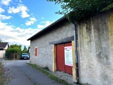 Charly-Oradour , Grange avec permis de construire. A 4 Km. de Saint Julien -lès-Metz, dans un charmant village, une grange et son terrain avec permis de construire purgé de tout recours.
Pour plus de précisions, merci de contacter M Vincent Cimino au 06 10 32 63 57