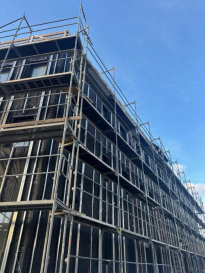 Wkimmo promotions vous présente un studio en cours de finition avec nouvelle cuisine équipée dans une belle résidence à Junglinster. Il comprend une grande pièce, salle de douche et une cuisine équipée complètement. Idéal pour un couple. Les charges sont comprises dans le prix du loyer. Le studio sera prêt fin Janvier 25. Info et visite au 621216818.