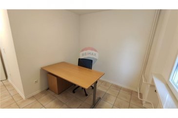 Veuillez contacter M. Mathieu Bossennec pour de plus amples informations :
- T : 661 521 730
- E : mathieu.bossennec@remax.lu

Magnifiquement restauré en 2019, un bureau de 8 m² à louer dans la ville de Junglinster, à proximité de toutes les principales voies d'accès :
Autoroute A7: 15 minutes de Kirchberg, Luxembourg
Route nationale E25: 15 minutes d'Echternach / frontière allemande.

Sur le côté du bâtiment, vous avez également un parking où vous pouvez vous stationner.

De plus, un arrêt de bus se trouve à quelques mètres des bureaux. Plusieurs lignes directes qui passent plusieurs fois par heure vont vers Luxembourg Ville en quelques minutes, vers Echternach et vers bien d’autres lieux.

Ce bureau est équipé de volets électriques. Il y a des toilettes séparées, une kitchenette, une connexion Internet Wi-Fi, plusieurs prises électriques et est meublé.

Appelez-moi maintenant pour réserver une visite !

Frais d’agence RE/MAX : 125 % du montant du loyer à la charge du locataire + TVA

----------------------------------

Please contact Mr. Mathieu Bossennec for further information:
- Mobile: 661 521 730
- Email: mathieu.bossennec@remax.lu

This office of 8sqm to let was beautifully restored in 2019. It is located in the town of Junglinster, close to all major access roads:
A7 Highway: 15 minutes from Kirchberg, Luxembourg
E25 National Route: 15 minutes from Echternach / German Border.

On the side of the building, you also have a parking lot where you can park.

In addition, there is a bus stop is a few meters away from the office. Several direct lines that pass several times an hour, go to Luxembourg City in just a few minutes, to Echternach and to many other locations.

This office is equipped with electric shutters. There are separate toilets, a kitchenette, a Wi-Fi connection, multiple electric outlets and it is furnished.

Call me now to book a visit!

RE/MAX fees : 125% of the rent amount, payable by the tenant + VAT


-----------------------------------


Bitte rufen Sie Herr Mathieu Bossennec an für weitere Informationen:
- Telefonsnummer: 661 521 730
- Email: mathieu.bossennec@remax.lu

1 Büro von 8 m² zu vermieten, wurde im Jahr 2019 wunderschön restauriert. Es befindet sich in der Stadt Junglinster, in der Nähe aller wichtigen Zufahrtsstraßen:
Autobahn A7: 15 Minuten von Kirchberg, Luxemburg
Nationalstraße E25: 15 Minuten von Echternach / Deutsche Grenze

An der Seite des Gebäudes haben Sie auch einen Parkplatz, auf dem Sie parken können.

Eine Bushaltestelle befindet sich nur wenige Meter vom Büro entfernt. Mehrere direkte Linien, die mehrmals pro Stunde verkehren, fahren in wenigen Minuten nach Luxemburg-Stadt, nach Echternach und nach vielen anderen Orte.

Dieses Büro ist mit elektrischen Rollläden ausgestattet. Es gibt separate Toiletten, eine Küchenzeile, WLAN-Internetverbindung, mehrere Steckdosen und ist möbliert.

Rufen Sie mich jetzt an, um einen Besuch zu buchen!

RE/MAX-Vermittlungsgebühren: 125% der vom Mieter zu zahlenden Miete + MwSt