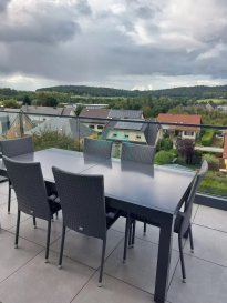 BELARDIMMO vous propose à la vente un très bel appartement Penthouse de 1 chambre dans une petite résidence à Pétange.

Il se compose ainsi :

Hall d’entrée
séjour lumineux avec cuisine équipée
1 grande chambre de 17 m2 avec accès direct sur la terrasse
1 salle de douche avec WC
1 grande terrasse de 25m2
1 terrasse de 16m2

L'appartement dispose aussi d'un garage de 15m2 et d'une cave privative de 9m2

La résidence dispose d'une buanderie commune et d'un local à vélo.

Pour tout renseignement ou pour visiter l'appartement veuillez vous adresser à Monsieur Belardi par téléphone au +352 621367853 ou par email : contact@belardimmo.lu.<br /><br /> ---------- <br />BELARDIMMO offers for sale a very beautiful 1 bedroom Penthouse apartment in a small residence in Pétange.

It is composed as follows:

Entrance hall
bright living room with equipped kitchen
1 large bedroom of 17 m2 with direct access to the terrace
1 shower room with WC
1 large terrace of 25m2
1 terrace of 16m2

The apartment also has a 15m2 garage and a private cellar of 9m2

The residence has a shared laundry room and bicycle storage.

For any information or to visit the flat, please contact Mr. Belardi by telephone at +352 621367853 or by email: contact@belardimmo.lu.