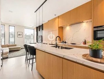 Très bel appartement lumineux de +/− 95m² avec un grand espace de vie, 2 chambres, un cellier, une terrasse et parking.

Située au centre de la cité thermale de Mondorf-les-Bains, l'appartement est à 5 minutes à pied d’une école primaire et de plusieurs crèches, à quelques kilomètres de la gare d’Aspelt et de Ellange, proche des arrêts de bus et des services de santé.

Belle ville dynamique proche de la nature et des frontières avec l’Allemagne, la France et la Belgique.

Ce magnifique bien vous offrira

- Hall d'entrée avec WC séparé
- Salon donnant accès à la terrasse exposée Sud-Ouest
- Cuisine équipée ouverte avec ilot central et espace salle à manger
- 2 chambres avec dressing
- Cellier
- Salle de bain avec douche et WC

Une cave et un emplacement intérieur viennent compléter ce bien.

Aucun travaux à prévoir.

Disponibilité immédiate.

Visites possibles en semaine et le samedi.

Pour toutes informations contactez-moi au +352 621 391 355.

Estimation de votre bien (sous 48h), contactez-nous au +352 26 311 992 ou sur info@immocontact.lu*