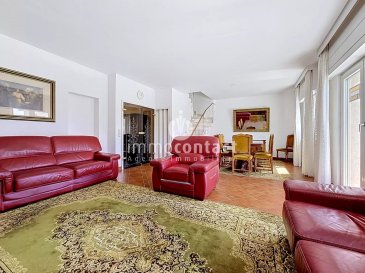 L'agence immobilière Immo-Contact vous propose ce magnifique duplex de +/− 200m² situé à Limpertsberg.

Idéalement situé dans l'une des rues les plus calme du quartier, l'appartement vous séduira par sa luminosité grâce à son exposition Sud. Ce bien offre des espaces de vie lumineux et agréables tout au long de la journée. Profitez également d'un agréable jardin privatif, offrant un véritable espace extérieur en plein cœur de Limpertsberg.

Vous profiterez d'un environnement paisible tout en étant à proximité immédiate de toutes les commodités : commerces, écoles, transports en commun, parcs, restaurants et services sont facilement accessibles.

Ce bien représente une excellente opportunité, aussi bien pour une résidence principale que pour un investissement.

L'appartement, au 1er étage d'une maison bifamiliale, se compose comme suit :

Au premier niveau:
- Hall d'entrée
- Pièce de vie comprenant espace salle à manger et salon, avec accès directe au balcon exposé Sud
- Cuisine équipée séparée avec accès directe à la terrasse et au jardin privatif
- Chambre à coucher
- Salle de bains avec douche et WC

A l'étage supérieur:
- Chambre avec suite privative comprenant une douche et un WC, ainsi qu'un accès direct au balcon exposé plein sud
- Chambre avec accès directe au deuxième balcon avec vue sur jardin
- 2 chambres à coucher
- Salle de bain avec baignoire et double vasque

Un garage box comprenant deux emplacements, une place de parking extérieure, une cave et une buanderie en commun viennent compléter ce bien.

À savoir :
- Disponibilité immédiate
- Deux duplex sont disponible à la vente dans le même immeuble

Visites possibles en semaine et le samedi.

Pour toutes informations contactez-moi au +352 26 311 992.

Estimation de votre bien (sous 48h). contactez nous +352 26 311 992 ou sur info@immocontact.lu

 ---------- 
The estate agency Immo-Contact is pleased to present this magnificent duplex of approximately 200m² situated in Limpertsberg.

Ideally situated on one of the quietest streets in the neighbourhood, the flat will charm you with its brightness thanks to its south-facing aspect. This property offers light and pleasant living spaces throughout the day. You can also enjoy a lovely private garden, offering a genuine outdoor space right in the heart of Limpertsberg.

You’ll enjoy a peaceful setting whilst being within easy reach of all amenities: shops, schools, public transport, parks, restaurants and services are all easily accessible.

This property represents an excellent opportunity, whether as a main residence or as an investment.

The flat, on the first floor of a semi-detached house, is laid out as follows:

On the ground floor:
- Entrance hall
- Living area comprising a dining area and lounge, with direct access to the south-facing balcony
- Separate fitted kitchen with direct access to the terrace and private garden
- Bedroom
- Bathroom with shower and WC

On the upper floor:
- Bedroom with en-suite bathroom comprising a shower and toilet, as well as direct access to the south-facing balcony
- Bedroom with direct access to the second balcony overlooking the garden
- 2 bedrooms
- Bathroom with bath and double washbasins

A garage comprising two spaces, an outdoor parking space, a cellar and a shared utility room complete this property.

Please note:
- Available immediately
- Two duplex flats are available for sale in the same block

Viewings can be arranged on weekdays and Saturdays.

For further information, please contact me on +352 26 311 992.

Valuation of your property (within 48 hours). Please contact us on +352 26 311 992 or at info@immocontact.lu
