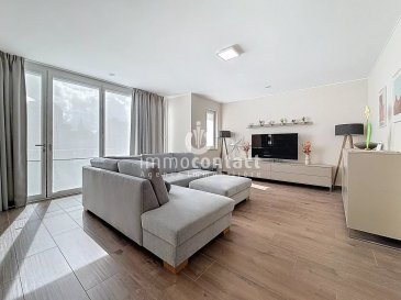 L'agence immobilière Immo-Contact vous propose ce magnifique appartement de +/− 80m² situé à Oetrange, commune de Moutfort.

Idéalement localisé, il permet de profiter d’un environnement résidentiel agréable tout en restant à proximité immédiate de Luxembourg-ville et des principaux axes routiers. Sa localisation combine parfaitement tranquillité et accessibilité, avec toutes les commodités essentielles accessibles en quelques minutes.

L'appartement, au 1er étage d'une résidence à 6 unités de 2021, se compose comme suit :

- Hall d'entrée avec placards encastrés
- Salon avec espace salle à manger et cuisine équipée ouverte sur le salon
- 2 chambres à coucher
- Salle de bain avec douche, WC, bidet, double vasque et fenêtre
- WC séparé

Une cave et deux emplacements intérieurs viennent compléter ce bien.

À savoir :
- Aucuns travaux à prévoir
- Disponibilité immédiate
- Résidence sous garantie décennale
- Triple vitrage, Ventilation double flux, Ascenseur, Fibre optique, Local à vélo, Vidéophone, Panneaux solaires pour l'eau

Visites possibles en semaine et le samedi.

Pour toute information, contactez-moi au +352 621 794 938.
Estimation gratuite de votre bien sous 48h : +352 26 311 992 ou info@immocontact.lu

 ---------- 
The real estate agency Immo-Contact is pleased to present this magnificent apartment of approximately 80 m² located in Oetrange, in the municipality of Moutfort.

Ideally situated, it offers the chance to enjoy a pleasant residential setting while remaining in close proximity to Luxembourg City and major highways. Its location perfectly combines tranquility and accessibility, with all essential amenities just minutes away.

The apartment, on the 1st floor of a 6-unit residence built in 2021, is laid out as follows:

- Entryway with built-in closets
- Living room with dining area and a fully equipped kitchen open to the living room
- 2 bedrooms
- Bathroom with shower, toilet, bidet, double sink, and window
- Separate toilet

A storage room and two indoor parking spaces complete this property.

Key details:
- No renovations required
- Available immediately
- Building covered by a 10-year warranty
- Triple-pane windows, Dual-flow ventilation, Elevator, Fiber-optic internet, Bike storage, Video intercom, Solar water heating panels

Viewings available weekdays and Saturdays.

For more information, contact me at +352 621 794 938.
Free property valuation within 48 hours: +352 26 311 992 or info@immocontact.lu