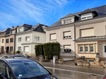 Immo Losch vous propose cette maison jumelée située dans un quartier recherché (rue Jean-Pierre Michels) d’Esch-sur-Alzette, à proximité immédiate de toutes les commodités (écoles, commerces, transports, hôpital). Avec une surface habitable de 152 m² et une surface totale de 260 m², cette maison offre un espace généreux et un cadre idéal pour une famille souhaitant allier confort et praticité.

Un bien avec un fort potentiel
Cette maison nécessite des rénovations, offrant ainsi une excellente opportunité de la personnaliser selon vos goûts. Grâce à ses vastes volumes et à une configuration bien pensée, elle peut être transformée en une demeure moderne et chaleureuse.

Une disposition fonctionnelle et lumineuse
Sous-sol : Garage, caves et chaufferie avec accès direct au jardin.
Rez-de-chaussée : Hall d’entrée, vestiaire, WC séparé, cuisine individuelle, salle à manger/bureau, grand salon avec accès au balcon.
1er étage : Trois chambres, un dressing et une salle de bain.
Grenier aménagé : Deux chambres supplémentaires, un espace bureau et un grenier non aménagé offrant encore plus de possibilités.
Une situation idéale
Esch-sur-Alzette, deuxième plus grande ville du Luxembourg, est réputée pour son dynamisme et ses infrastructures modernes. Vous y trouverez des écoles, des commerces, des restaurants et des espaces verts, notamment le parc du Gaalgebierg, à quelques minutes seulement. De plus, l’accès rapide aux transports en commun facilite les déplacements vers Luxembourg-ville et les environs.

Une rénovation à fort potentiel
Bien que des travaux soient à prévoir, cette maison bénéficie d’atouts indéniables : une structure solide avec dalle en béton, un terrain de 4,4 ares et une exposition idéale. L’isolation et les équipements techniques peuvent être modernisés pour améliorer le confort et la performance énergétique du bien.

Une opportunité à ne pas manquer !
Que vous souhaitiez y établir votre résidence principale ou réaliser un investissement immobilier, cette maison représente un excellent projet de rénovation. Personnalisez-la selon vos envies et créez un espace de vie unique et sur-mesure.

Pour plus d’informations ou pour organiser une visite, contactez-nous dès maintenant au +352 26532611 ou par e-mail à info@immolosch.lu.

 ---------- 
Immo Losch bietet Ihnen dieses Doppelhaus in einem gesuchten Viertel (Rue Jean-Pierre Michels) von Esch-sur-Alzette an, in unmittelbarer Nähe aller Annehmlichkeiten (Schulen, Geschäfte, Transport, Krankenhaus). Mit einer Wohnfläche von 152 m² und einer Gesamtfläche von 260 m² bietet dieses Haus ein großzügiges Platzangebot und den idealen Rahmen für eine Familie, die Komfort und Zweckmäßigkeit miteinander verbinden möchte.

Eine Immobilie mit großem Potenzial
Dieses Haus ist renovierungsbedürftig und bietet somit eine hervorragende Gelegenheit, es nach Ihrem Geschmack zu gestalten. Dank seiner großzügigen Räume und einer gut durchdachten Konfiguration kann es in ein modernes und gemütliches Zuhause umgewandelt werden.

Eine funktionale und helle Aufteilung
Untergeschoss: Garage, Keller und Heizungsraum mit direktem Zugang zum Garten.
Erdgeschoss: Eingangshalle, Garderobe, separates WC, individuelle Küche, Esszimmer/Büro, großes Wohnzimmer mit Zugang zum Balkon.
1. Stock: Drei Schlafzimmer, ein Ankleidezimmer und ein Badezimmer.
Ausgebauter Dachboden: Zwei weitere Schlafzimmer, ein Bürobereich und ein nicht ausgebauter Dachboden, der noch mehr Möglichkeiten bietet.
Eine ideale Lage
Esch-sur-Alzette, die zweitgrößte Stadt Luxemburgs, ist für ihre Dynamik und ihre moderne Infrastruktur bekannt. Hier finden Sie Schulen, Geschäfte, Restaurants und Grünflächen, insbesondere den Park Gaalgebierg, der nur wenige Minuten entfernt ist. Außerdem erleichtert der schnelle Zugang zu öffentlichen Verkehrsmitteln das Reisen nach Luxemburg-Stadt und in die Umgebung.

Eine Renovierung mit großem Potenzial
Obwohl einige Renovierungsarbeiten anstehen, verfügt dieses Haus über unbestreitbare Vorteile: eine solide Struktur mit Betonplatte, ein 4,4 Ar großes Grundstück und eine ideale Lage. Die Isolierung und die technische Ausstattung können modernisiert werden, um den Komfort und die Energieeffizienz der Immobilie zu verbessern.

Eine Gelegenheit, die Sie sich nicht entgehen lassen sollten!
Egal, ob Sie hier Ihren Hauptwohnsitz errichten oder eine Immobilieninvestition tätigen möchten, dieses Haus stellt ein hervorragendes Renovierungsprojekt dar. Gestalten Sie es nach Ihren Wünschen und schaffen Sie einen einzigartigen, maßgeschneiderten Lebensraum.

Für weitere Informationen oder um einen Besichtigungstermin zu vereinbaren, kontaktieren Sie uns noch heute unter +352 26532611 oder per E-Mail an info@immolosch.lu.

 ---------- 
Immo Losch offers you this semi-detached house located in a sought-after area (rue Jean-Pierre Michels) of Esch-sur-Alzette, in the immediate vicinity of all amenities (schools, shops, transport, hospital). With a living area of 152 m² and a total surface area of 260 m², this house offers generous space and an ideal setting for a family wishing to combine comfort and practicality.

A property with great potential
This house is in need of renovation, offering an excellent opportunity to personalize it to your own tastes. Thanks to its vast volumes and well-thought-out layout, it can be transformed into a warm, modern home.

A bright, functional layout
Basement: Garage, cellars and boiler room with direct access to the garden.
First floor: Entrance hall, checkroom, separate toilet, separate kitchen, dining room/study, large living room with access to balcony.
1st floor: Three bedrooms, dressing room and bathroom.
Converted attic: Two additional bedrooms, office space and an unconverted attic offering even more possibilities.
Ideal location
Esch-sur-Alzette, Luxembourg's second-largest city, is renowned for its dynamism and modern infrastructure. You'll find schools, shops, restaurants and green spaces, including the Gaalgebierg park, just a few minutes away. What's more, quick access to public transport makes it easy to get around Luxembourg City and the surrounding area.

Renovation with great potential
Although some work is required, this house benefits from undeniable assets: a solid structure with concrete slab, a 4.4-acre plot and ideal exposure. Insulation and technical equipment can be upgraded to improve comfort and energy efficiency.

An opportunity not to be missed!
Whether you're looking to make it your primary residence or an investment property, this house represents an excellent renovation project. Personalize it according to your desires and create a unique, made-to-measure living space.

For more information or to arrange a viewing, contact us today on +352 26532611 or e-mail info@immolosch.lu.