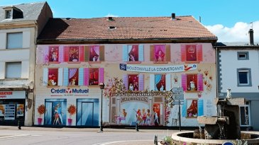 POUR INVESTISSEURS - 

NOUS VENDONS
Au 4 place du Général DE GAULLE, 
soit au centre-ville de BOUZONVILLE (57320), 
un immeuble à reconstruire, établi sur un terrain
de 4a74, cadastré Section 1 – Parcelle 275. 

Il dispose d’une façade de 16 m environ. 
La démolition de l’ensemble existant sera possible, y
compris celle de la façade avant. 

Possibilité de reconstruire une surface commerciale et/ou appartements. 

LE BIEN EST IMMEDIATEMENT DISPONIBLE

CONTACT : 
Gérard STOULIG – Agent commercial
Au : 06 03 40 33 55 – Mail : agenceabel@gmail.com

NB : Les frais d’agence sont à la charge du vendeur. 

