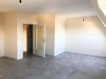 Au coeur de Bascharage et à proximité immédiate de toutes les commodités (transport, commerces, écoles, mairie), cet appartement se situe au dernier étage avec ascenseur et vient d'être partiellement rénové.

Cuisine équipée séparée
Grand salon/salle à manger très lumineux
2 chambres
1 salle de douche 
1 WC séparé
1 garage au sous-sol


Pour de plus amples informations et une visite, contactez Anabela au +352 621319510 ou au +352 26787653 ainsi que par email : contact@mew-house.lu.



Le prix de vente s'entend hors frais d'enregistrement ou autres taxes 
Les informations fournies sont indicatives et ne sont pas contractuelles.


