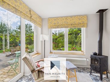 Libre de suite et située à Mensdorf, dans la commune de Betzdorf, cette maison individuelle de village, traditionelle Luxembourgeoise, classéée d'intérêt patrimoine culturel national et entièrement rénovée en 2020, est située dans un charmant village à 15km de la ville de Luxembourg. Elle offre une surface totale de ± 173 m² dont ± 164 m² habitables. Répartie sur trois étages, elle est en excellent état général. Elle bénéficie d'une exposition nord-ouest avec jardin et terrasse ensoleillés et se présente comme suit:
.
Au rez-de-chaussée, un hall d'entrée de ± 17 m² dessert une cuisine aménagée et entièrement équipée de ± 17 m² avec poêle à bois, un salon / salle à manger de ± 12 m² séparée avec passe plats, un séjour de ± 19 m². Cuisine et salon donnent accès à une terrasse de ± 10 m² et à une partie du jardin avec abri de jardin.
.
Le premier étage comprend un palier de ± 11 m² avec fixations pour lave linge, une suite principale avec chambre de ± 12 m² avec une salle de douche de ± 9 m² et un dressing de ± 7 m². Une seconde chambre de ± 13 m² et une salle de bain de ± 6 m².
.
Au deuxième étage, comblé un palier de ± 5 m² mène à un bureau de ± 12 m² et à une chambre de ± 32 m² avec une salle de douche de ± 2 m².
.
Possibilité de garer sa voiture devant la porte.
.
il y a un logement intégrée à côté et entièrement séparée de la maison avec habitants calmes et respectueux.
 .
Détails complémentaires :
.
Le sol est majoritairement recouvert de parquet, (carrelage dans l'entrée, cuisne et dans les salleds de bains) l'escalier original est en bois massif, les murs sont peints avec soin.
Les fenêtres sont équipées de marquises manuelles respectivement de Velux. Le chauffage est assuré par des radiateurs alimentés au gaz, complétés par un poêle à bois dans la cuisine, et l'escalier est en bois massif.
.
À l'extérieur, la maison dispose d'une agréable terrasse privatif, d'un abri / grange et d'un emplacement de parking. Le jardin est partagé avec la propriétaire/habitants du logement intégré à côté.
.
Mensdorf est bien desservie par les transports avec un accès rapide aux bus, aux gares et aux connexions autoroutières. Les environs offrent de nombreuses commodités telles que des parcs de jeux, des pistes cyclables, des sentiers de randonnée et des restaurants, centre commercial et Boulangerie.
.
Condition de location: le bien est loué partiellement meublée, à 3200 € par mois, garantie bancaire 6400€, commission agence 1/2 loyer soit 1600€ +TVA@17%
Durée 1 an reconductible.
A la fin de bail un nettoyage professionnel sera requis.
Charges ± 250€ par mois inclus eau froide et chaude + électricité + taxe communale (poubelles, ...)
internet sur propre abonnement.
.
Pour plus de renseignements, veuillez contacter s.v.p. Maurits au +352 621 198 891 ou maurits@vanmaurits.lu