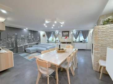 Nous vous proposons ce duplex charmant et bien agencé, situé au 2e étage d'une résidence de seulement 2 unités, calme et complétement rénovée en 2009 (sans ascenseur), au cœur d’Esch-sur-Alzette.

Ce bien se compose comme suit :

Premier niveau :

    Hall d’entrée

    Spacieux séjour lumineux avec cheminée, idéal pour vos soirées conviviales

    Cuisine entièrement équipée de 2022

    Débarras

    Toilette séparé

Étage supérieur :

    Trois chambres à coucher

    Salle de bain avec baignoire et WC

    Débarras

    Garage fermé 2 voitures en location

Ce duplex offre de beaux volumes, une distribution fonctionnelle et un cadre chaleureux. Idéal pour une famille ou un investissement.

ðŸ“ Proche de toutes commodités : commerces, écoles, transports en commun, axes autoroutiers.

Pour toute demande de visite ou information supplémentaire, n'hésitez pas à nous contacter par mail ou téléphone au 28.66.39-1

Le prix affiché s'entend frais d'agence + tva inclus.

 ---------- 
We offer you this charming, well-appointed duplex, located on the 2nd floor of a quiet residence of just 2 units, completely renovated in 2009 (no elevator), in the heart of Esch-sur-Alzette.

This property is composed as follows:

First level :

    Entrance hall

    Spacious, bright living room with fireplace, ideal for evening gatherings

    Fully equipped kitchen from 2022

    Storage room

    Separate toilet

Upper floor :

    Three bedrooms

    Bathroom with bath and WC

    Storage room

    2-car garage for rental

This duplex offers spacious, functional layout and a warm atmosphere. Ideal for a family or an investment.

ðŸ“ Close to all amenities: shops, schools, public transport, motorways.

For further information or to arrange a viewing, please do not hesitate to contact us by e-mail or telephone on 28.66.39-1.

The price shown includes agency fees + vat.