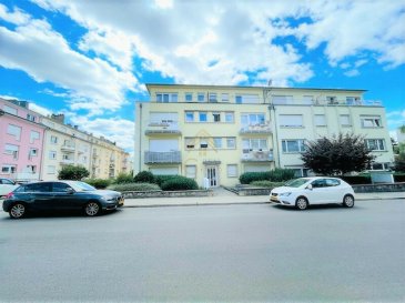 Superbe appartement d\'une superficie d\'environ 100 m² situé au 1ier étage d\'une résidence de 8 appartements. <br><br>Espace de vie composé de :<br>- Un spacieux hall d\'entrée avec une armoire encastrée<br>- Une cuisine entièrement équipée ouverte sur un vaste salon/salle à manger avec une sortie sur un balcon<br>- Un WC séparé<br><br>Un espace de nuit composé de :<br>- Une chambre avec armoire encastrée (15 m²)<br>- Une seconde chambre (18 m²)<br>- Une salle de bain avec douche (italienne) et baignoire <br><br>Sous-sol :<br>- Une cave<br>- Une buanderie avec sortie sur une terrasse située plein sud<br><br>Un garage box fermé vient compléter ce bien.<br><br>ENVIRONNEMENT : <br>Il s\'agit d\'une zone calme à proximité de tout :<br>De nombreux restaurants, équipements publics (écoles, activités sportives), supermarchés, épiceries et salon de bien-être, se trouvent dans un rayon de 700m.<br><br>Le grand parc Kaltreis se trouve également à 200m.<br>Tout est donc accessible à pied.<br><br>Real G Immo vous accompagne dans toutes vos démarches administratives et financières, si besoin.<br><br>Pour plus de renseignements ou une visite des lieux (également possibles le samedi sur rdv), veuillez nous contacter au 691 101 707.<br><br>Les prix s\'entendent frais d\'agence de 3 % TVA 16 % inclus.