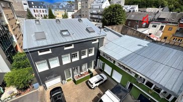 Local commercial
AFIL vous propose un bureau à louer au rez-de-chaussée, situé à Esch-sur-Alzette en plein centre et à proximité de la rue de l'Alzette ainsi que des commerces et de la gare.

Ce bien se compose comme suit :

- Un bureau
- Un wc

A savoir:

- Loyer mensuel : 1000 € + 200 €  de charges
- Deux mois de caution
- Un mois de frais d'agence + TVA à partager entre propriétaire et locataire.

AFIL IMMO s'engage dans toutes vos démarches immobilières (estimation, vente, location de biens, recherche de financements).

Vous satisfaire est notre priorité !

Les prix s'entendent frais d'agence + TVA inclus.