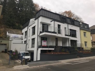 Fis Immobilière a l'honneur de vous présenter un appartement idéalement situé près de toutes commodités tel que les arrêts de bus, banques, supermarché, hôpital, axes routiers et de tous les grands employeurs du Kirchberg.  D'une surface de +ou- 73.91m2, l'appartement dispose de deux chambres à coucher dont une avec un accès directe sur une terrasse de +ou- 19.98m2, d'une salle de douche, d'une cuisine entièrement équipée avec des électroménagers Siemens, ouverte sur le living qui donne accès directe sur un deuxième balcon de 3.02m2 et d'une cave privative au sous-sol.  La construction est en classe BB avec des fenêtres triple vitrées, du chauffage au sol dans les appartements, une ventilation mécanique contrôlée avec un thermostat pour régler la température individuellement dans chaque pièce.  L'appartement est situé au rez-de-chaussée dans une petite résidence de 5 unités seulement disposant d'un ascenseur, d'une buanderie commune, d'un local commun pour les poussettes et les vélos, etc.  Le prix affiché est à 17% TVA inclus, avec la possibilité d'avoir un remboursement de 14% de TVA sur la construction, jusqu'à une somme de 50.000,00€ , sous acceptation de l'administration de l'enregistrement et des domaines.

Pour tout renseignement veuillez nous contacter au +352 621 278 925.