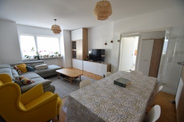 En Exclusivité, ImmoHouse vous propose ce superbe appartement 3 chambres idéalement situé rue Jules Fischer proximité immédiate du tram et des commodités à Luxembourg-Bonnevoie.

Au deuxième étage d'une résidence de 3 unités cet appartement rénové et très lumineux de 103m² se compose de :

- Un agréable hall d'entrée avec placard intégré
- Un grand salon/salle à manger 
- Une cuisine équipée fermée
- Trois chambres à coucher dont une avec balcon
- Une salle de douche avec fenêtre
- Un WC séparé

A cela s'ajoutent :
- Un garage fermé avec un emplacement extérieur
- Une cave privative
- Une buanderie

Un magnifique objet à découvrir ...

Infos et visites sur rdv