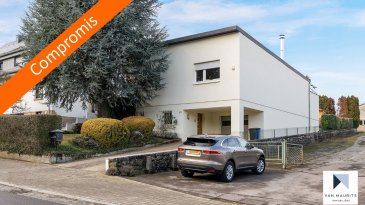 ***sous compromis***sous compromis***sous compromis***                  Située à Bereldange, 22, rue de la Forêt, (commune de Walferdange) cette maison construite en 1970 a été rénovée en 2002 et 2014. Elle se trouve sur un terrain de 5a 94ca et possède une surface habitable de ± 172 m² pour une surface totale de ± 231 m². Voici sa composition:

Au rez-de-chaussée: une entrée de ±14 m² vous conduit vers un bureau de ± 11 m², et une chambre de ± 12 m² avec son dressing de ± 8 m² et une sortie vers le jardin. Vous y découvrirez également une salle de douche de ± 5 m² (douche italienne et lavabo), une toilette de ±1 m². A ce niveau se trouvent également deux caves de ± 11 et 14 m², une buanderie de ± 11 m² et un garage pour une voiture de ± 23 m².

Au 1er étage: un palier/couloir de ± 12 m² dessert un salon de ± 50 m² avec un feu ouvert et une véranda, une cuisine séparée et équipée de ± 15 m², deux chambres de± 14 et 15 m² et un bureau de ± 8 m². Deux salles de bain (baignoire, lavabo, wc) de ± 5 et 8 m² complètent ce niveau.

La maison sera disponible en septembre/octobre 2021. 

Détails complémentaires :
- situation calme, proche de la nature;
- maison libre de 4 côtés ;
- commerces, pharmacie, médecins, poste, restaurants du centre de Walferdange accessibles à pied;
- chauffage au gaz;
- communication facile vers le centre de la ville et vers Kirchberg ;
- commune recherchée. 

Agent responsable du dossier : Katia Gravière au 661 33 29 82 ou katia@vanmaurits.lu