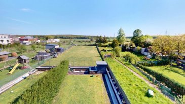 L'agence IMMOLORENA de Pétange partenaire de la CHAMBRE IMMOBILIERE DE LUXEMBOURG a choisi pour vous dans une Résidence de standing, un MAGNIFIQUE APPARTEMENT de 90 m2 avec 2 chambres, situé à Bascharage, à proximité des transports en commun, écoles et de toutes commodités, il se compose comme suit:

Composition du bien :

Un hall d’entrée de 8,70 m2 avec meubles encastrés 
Un double living de 29,40 m2 donnant accès au balcon de 7,60 m2 orienté sud-est
Une cuisine séparée et toute équipée faisant 10 m2
Deux chambres de :
1ère chambre de 9 m2
Un balcon
2ème chambre de 12 m2
Une salle de bain de 4,65 m2 équipée d’une douche

Cave et Garage Box :
Une cave de 6,34 m2
Un garage pour deux voitures (en enfilade) de +-32 m2

CARACTERISTIQUES DE L'APPARTEMENT:

La situation de l’immeuble.
Le balcon à l’arrière sans vis-à-vis à l’arrière.
Le garage pour deux voitures en enfilade.

Pas de frais d'agence pour le futur acquéreur

A VOIR ABSOLUMENT!!!!

Pour tout contact:
Joanna RICKAL: 621 36 56 40
Vitor Pires: 691 761 110

L'agence ImmoLorena est à votre disposition pour toutes vos recherches ainsi que pour vos transactions LOCATIONS ET VENTES au Luxembourg, en France et en Belgique.