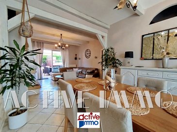 Maison Crusnes 4 pièce(s) 95 m2. En exclusivité à CRUSNES Cité ! Proche frontière !

Devenez les heureux propriétaires de cette jolie maison mitoyenne d'environ 95 m² située au coeur d'un quartier calme et agréable, à moins de 15 km de la frontière Luxembourgeoise.

La maison est composée :

- Au rez-de-chaussée : d'un vaste séjour traversant, d'une cuisine équipée, d'une salle d'eau ainsi qu'un toilette séparé, récemment rénovés.
Vous apprécierez la luminosité et l'ambiance cosy du séjour avec ses poutres et ses pierres apparentes, ses couleurs chaudes et sa cheminée avec insert, vous offrant un espace de vie agréable ouvert sur des extérieurs soignés et propices à la détente et à la convivialité.

- A l'étage : 2 grandes chambres en enfilade - parquet massif.

- Dans les combles : une 3ème chambre avec placards aménagés.

L'ensemble de la maison ainsi que les extérieurs sont très bien entretenus et aménagés avec goût, vous proposant ainsi un cadre de vie confortable et charmant.
Vous disposerez en complément d'un grand garage , d'un grenier et de 2 caves.

Système de chauffage au gaz + cheminée.
Des travaux d'électricité sont à prévoir pour être conforme aux normes.
DPE réalisé le 21/05/2025 : logement classé F pour 413 kwh/m²/an ainsi que E pour les émissions de gaz à effet de serre pour 68 kg co²/m²/an.
Montant estimé des dépenses annuelles d'énergie pour un usage standard : entre 2850€ et 3890€ par an. Prix moyens des énergies indexés sur l'année 2021, 2022, 2023 (abonnements compris)

Les informations sur les risques auxquels ce bien est exposé sont disponibles sur le site Géorisques : www.georisques.gouv.fr ».

Proche Aumetz, Audun-Le-Tiche, Villerupt, Audun-Le-Roman, Luxembourg.

Véronique GONZALEZ
06 18 01 45 97