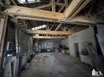 L'Immobilière de l'Attert vous propose en vente cette maison avec plusieurs dépendances située dans le village de Selscheid, commune de Wiltz.

La surface totale de +/- 656m² vous donne la possibilité d'aménager le bien en plusieurs logements. (voir plans)

L'immense terrain de 21.52 ares ajoute une dimension supplémentaire, parfaite pour les aménagements extérieurs que vous rêvez d'installer.

Ne laissez pas passer cette occasion unique!

Programmez une visite en nous contactant au +352 23 62 90 20 ou sur immo@immoaida.lu