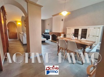Maison Terville 5 pièce(s) 94 m2. EN EXCLUSIVITÉ  !
Vous n'avez pas de temps à consacrer à un jardin mais vous ne voulez pas d'appartement ?
Nous avons la maison qu'il vous faut !

Sur la commune de TERVILLE, idéalement située dans un quartier familial, calme et proche de toutes commodités (écoles, commerces, arrêts de bus, accès autoroutes...)
Devenez propriétaire de cette charmante et atypique maison (mitoyenne d'un coté) avec garage et terrasse, proposant environ 95 m² (116m² au sol) habitables, sur 1.85 ares de terrain.

Au rez-de-chaussée, vous apprécierez l'espace de vie traversant de 29 m² composé d'un espace salon et espace salle à manger communiquant avec la cuisine elle même dînatoire (extension de la maison d'origine) de plus de 10 m², bénéficiant d'un cellier et d'un accès direct à la terrasse exposé plein sud.
En complément, vous disposez d'une salle d'eau avec douche et d'un wc indépendant.

A l'étage, 2 chambres de 10 et 12,70m², un dégagement sous pente de 5m² (11m² au sol) permettant d'aménager par exemple un coin détente/lecture, en complément 2 pièces en enfilade, la première utilisée comme espace bureau/rangement et la seconde comme 3ème chambre (15m² au sol).

A l'extérieur,  vous pourrez stationner dans l'allée privative 2 véhicules en enfilade devant le garage, équipé d'une porte sectionnelle motorisée et donnant accès à un espace buanderie communiquant avec la terrasse à l'arrière de la maison.

DV PVC + Volets roulant
CHAUDIERE GAZ + BALLON D'EAU CHAUDE 2024 
ABSCENCE PLOMB ET AMIANTE

DPE réalisé le 21/07/2025 : logement classé E pour 243 kwh/m²/an ainsi que E pour les émissions de gaz à effet de serre pour 53 kg co²/m²/an. (Audit prévu)
Montant estimé des dépenses annuelles d'énergie pour un usage standard : entre 2 030€ et 2 780€ par an. Prix moyens des énergies indexés sur l'année 2021, 2022,2023 (abonnements compris)
Les informations sur les risques auxquels ce bien est exposé sont disponibles sur le site Géorisques : www.georisques.gouv.fr ».

Honoraires inclus à charge vendeur

Pour plus de renseignements votre conseiller immobilier : Mme PETITFRERE Marie