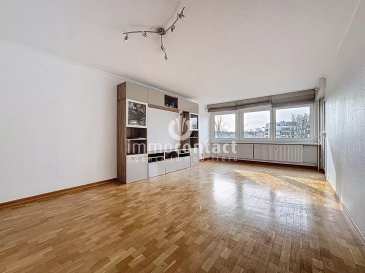 L'agence immobilière Immo-Contact vous propose ce superbe appartement de +/− 81m² situé à Bertrange.

Implantée au sein d’une impasse discrète, elle offre une atmosphère paisible et privilégiée, offrant un cadre de vie protégé et serein. 
À proximité de l'école européenne, des écoles réputées, des supermarchés, et des installations sportives modernes. De plus, proche des principales voies de communication avec un accès facile à Luxembourg-ville, rendant cet emplacement idéal tant pour les familles que pour les professionnels. Le cadre de vie y est harmonieux, combinant la tranquillité d'un cadre naturel avec la praticité des services urbains à portée de main.

L'appartement, situé au 3ème étage, se compose comme suit :

- Hall d'entrée avec placard encastré
- Salon avec accès terrasse exposée Sud/Ouest
- Cuisine équipée séparée avec accès terrasse
- 2 chambres à coucher
- Salle de bain avec baignoire et WC
- WC séparé

Une cave et un parking viennent compléter ce bien.

La résidence dispose aussi d'une buanderie commune.

À savoir :

- Aucuns travaux à prévoir

Visites possibles en semaine et le samedi.

Pour toutes informations contactez-moi au +352 621 391 355.

Estimation de votre bien (sous 48h), contactez nous +352 26 311 992 ou sur info@immocontact.lu.

 ---------- 
The Immo-Contact real estate agency is offering this superb apartment of +/− 81m² located in Bertrange.

Set in a discreet cul-de-sac, it offers a peaceful and privileged atmosphere, providing a protected and serene living environment. such as the European School, renowned schools, supermarkets, and modern sports facilities. In addition, its proximity to major transport links provides easy access to Luxembourg City, making this location ideal for both families and professionals. The living environment is harmonious, combining the tranquility of a natural setting with the convenience of urban services within easy reach.

The apartment, located on the 3rd floor, is composed as follows:

- Entrance hall with built-in cupboard
- Living room with access to a south/west-facing terrace
- Separate fitted kitchen with access to the terrace
- 2 bedrooms
- Bathroom with bathtub and toilet
- Separate toilet

A cellar and parking space complete this property.

The residence also has a shared laundry room.

Please note:

- No work required

Viewings possible on weekdays and Saturdays.

For further information, please contact me on +352 621 391 355.

For a valuation of your property (within 48 hours), please contact us on +352 26 311 992 or at info@immocontact.lu.