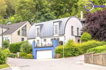 - VENDU - 
- FR --

New Keys vous propose en exclusivité cette magnifique maison idéalement située sur les hauteurs de Lorentzweiler. 

Construite en 2001 sur un terrain de 6,9 ares cette grande maison de ± 270m² dont ± 194m² habitables se caractérise pour sa luminosité, sa situation calme et une vue magnifique.

Elle se compose comme suit :

Au rez-de-chaussée :
Hall d'entrée;
Grand salon de 33m² avec sortie sur une terrasse et au jardin; 
Cuisine équipée fermée avec accès à la terrasse; 
Salle de bains;
1 chambre de 10m²;

Au 1er étage : 
3 chambres de ± 21, 16,16 et 13m² ; 
Salle de bains avec douche et baignoire ;

Au sous-sol
Garage pour 2 voitures à cote ; 
Chambre avec salle de bains;
Cave à vin;
Buanderie;
Chaufferie;
Trois emplacements de parkings extérieurs;

Dans a cadre verdoyant et calme, proche de toutes commodités:  crèches, écoles, commerces, Accès facile vers la ville de Luxembourg, Kirchberg et l'autoroute.

A visiter rapidement.

N'hésitez pas à nous contacter au 27 99 86 23 ou par mail info@newkeys.lu pour plus d'informations ou une éventuelle visite.


COVID: Pour votre sécurité, nos visites sont effectuées avec des masques, des gants et limitées à 3 personnes par visite.

Nous recherchons en permanence pour la vente et pour la location, des appartements, maisons, terrains à bâtir pour notre clientèle déjà existante.
N'hésitez pas à nous contacter si vous avez un bien pour la vente ou la location.
Estimation gratuites.

 Les prix s'entendent frais d'agence de 3 % TVA 17 % inclus dans le prix et payable par le vendeur.

-- EN --

New Keys is proposing this wonderful house situated on the hills of Lorentzweiler.
The whole property of 270m2 was built in 2001 on 6,9 ares, located in a calm neighbourhood.
The habitable 194m2 are characterised by their brightness and magnificent view.

The house is composed as follows:

Ground floor:
Entry hall;
Big living room of 33m2 with access on the terrace and garden;
Fully equipped kitchen with access on the terrace;
Bathroom;
Room of 10m2

1st Floor:
3 bedrooms of 21, 16 and 16m2;
Bathroom with shower and bathtub

Basement:
Garage for two cars;
1 room of 13m2 and bathroom;
Wine cellar;
Laundry room;
Boiler room;
3 outdoor parking spaces 

The property sits in a very green area, close to main facilities like: kindergarten, schools, shops, bus and train stops and easy access to the motorway.

Please contact us for further information or to fix a visit 27998623  mail info@newkeys.lu

Covid: For your own safety during the visits we require you to wear a mask and gloves. A maximum of 3 visitors is allowed.

Our company is constantly seeking properties for sale or to let, for our existing clients.
Do not hesitate to contact us if you have any kind of property either for sale or to let
Free estimation 


-- DE --

New Keys präsentiert Ihnen exclusiv dieses wunderschöne Haus auf den Hügeln von Lorentzweiler.
Erbaut im Jahr 2001 auf einem Grundstück von 6,9Ar bietet das Haus eine Gesamtfläche von 270m2 und einer lichtdurchfluteten Wohnfläche von ca. 194m2.


Aufteilung des Hauses:

Erdgeschoss:
Eingangshalle;
Großes Wohnzimmer von 33m2 mit Zugang zur Terrasse und Garten;
Geschlosene vollausgestattete Küche mit Zugang zur Terrasse;
Badezimmer;
1 Zimmer von 10m2

Obergeschoss:
3 Zimmer von ca. 21, 16 und 16m2;
Badezimmer mit Dusche und Badewanne 

Untergeschoss:
Garage mit Stellplatz für 2 Fahrzeuge;
1 Zimmer von 13m2 mit Badezimmer;
Weinkeller;
Waschraum;
Heizraum;
3 Außenstellplätzen

Weiterhin besticht das Anwesen durch seine ruhige Lage im Grünen und den umliegenden Annehmlichkeiten wie z.b: Kindergarten, Grundschule, Bus und Bahnverbindung, Autobahnverbindung

Zögern Sie nicht und melden Sie sich bei uns unter der folgenden Nummer 27998623 oder per mail an info@newkeys.lu für weiter Informationen oder um eine Besichtigung zu vereinbaren.

Covid: Um Ihre Sicherheit zu gewährleisten müssen die auf maximal 3 begrenzten Besucher Schutzmasken und Schutzhandschuhe tragen.

Wir sind ständig auf der Suche nach Häusern, Wohnungen und Grundstücken für unsere bereits bestehende Klientel. Falls Sie Interesse am verkauf/vermietung ihrer Immobilie haben kontaktieren einen unserer qualifizierten Mitarbeiter. Wir freuen uns auf Sie.
Ref agence : 5003437