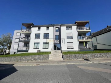 RM Unit Real Estate Development vous propose à la vente ce très bel appartement à Eschweiler, commune de Wiltz.

Proche de toutes commodités cet appartement traversant et lumineux au 1er étage d'une surface pondérée de +- 100m2 et de +- 96m2 habitable se compose de : 

- 1 Cuisine équipée ouverte sur le salon séjour
- 3 chambres à coucher
- 1 salle de bains
- 1 salle de douche avec WC
- WC séparé
- un balcon
- une cave
- un emplacement intérieur
- un emplacement extérieur 

Un jardin commun ainsi qu'une buanderie commune viennent compléter ce bien.

Pour toutes informations complémentaires, veuillez contacter l'agence au nr de tél : 24558898 ou via email : info@rmunit.lu