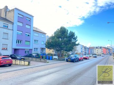 Bel Appartement lumineux avec une surface habitable de  /- 70 m2 qui se compose comme suit :

L'appartement se trouve au 2ème étage, et comprends :

- Hall d'entrée
- Living
- Cuisine équipée 
- 2 chambres à coucher
- Salle de bain
- Buanderie
- Cave
- Jardin privatif

L'appartement se situe à une zone calme de Differdange fousbann, restaurants, commerces de quartier, hôpital, infrastructures scolaires, sportives et culturelles à proximité.

Pour tout complément d'information, n'hésitez pas à nous contactez par téléphone au 28 77 88 22.
Nous sommes également disponibles pour organiser les visites le samedi !

Nous sommes, en permanence, à la recherche de nouveaux biens à vendre (des appartements, des maisons et des terrains à bâtir) pour nos clients acquéreurs.
N'hésitez pas à nous contacter si vous souhaitez vendre ou échanger votre bien, nous vous ferons une estimation gratuitement.
Ref agence : 234