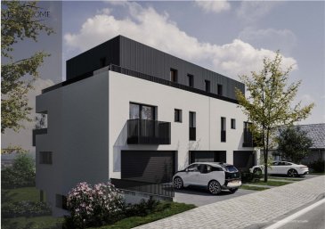 Nouvelle maison jumelée de haut standing à Itzig  
À 15 minutes de Luxembourg-Ville.

Elsa'Home vous propose cette magnifique maison jumelée en future construction, idéalement située rue de Sandweiler à Itzig. Cette maison offre un excellent compromis entre la tranquillité d'un village résidentiel et la proximité immédiate de Luxembourg-Ville.

Édifiée sur un terrain de 3,20 ares, cette maison contemporaine offre une surface habitable d'environ 185 m², conçue pour répondre aux attentes des familles en quête de confort, de luminosité et de fonctionnalité.

Délai de construction : environ 14 mois à partir de la signature du contrat.

Composition :

Rez-de-jardin :  
- Spacieuse pièce de vie avec séjour, salle à manger et cuisine ouverte  
- Accès direct à une terrasse de 28 m² et à un jardin privatif de 125,50 m², idéal pour profiter des beaux jours  
- Local de stockage

Rez-de-chaussée : 
- Hall d'entrée  
- WC séparé  
- Chambre 1 avec salle d'eau privative  
- Garage pour 2 voitures

Premier étage : 
- Hall de nuit  
- Chambre 2 avec accès au balcon  
- Chambre 3 avec accès à une loggia  
- Chambre ou bureau de 11,50 m² avec accès à une terrasse  
- Salle d'eau  
- WC séparé  
- Buanderie

Étage en retrait :
- Espace parental comprenant une grande chambre, un dressing et une salle d'eau privative  
- Accès à une terrasse privative de 14,50 m², offrant un espace extérieur intime

Cette maison séduira les familles recherchant un cadre de vie paisible tout en bénéficiant d'un accès rapide à la capitale et à toutes les commodités.

Prix de présentation : 1 495 000 € Frais d'agence inclus.

Les surfaces et informations mentionnées dans cette annonce sont données à titre indicatif, sans valeur contractuelle.

Pour toutes questions ou demandes d'informations, n'hésitez pas à nous contacter, nous serons toujours à votre service.

Agence ELSA'HOME à votre écoute pour la concrétisation de vos projets en toute confiance.

-----------------------------------------------------------------

New luxury townhouse in Itzig  
15 minutes from Luxembourg City.

Elsa'Home is pleased to present this magnificent townhouse, currently under construction, ideally located on Rue de Sandweiler in Itzig. This home offers an excellent balance between the tranquility of a residential village and close proximity to Luxembourg City.

Built on a 3.20-are lot, this contemporary home offers approximately 185 m² of living space, designed to meet the needs of families seeking comfort, natural light, and functionality.

Construction timeline: approximately 14 months from the signing of the contract.

Layout:

Garden Level:  
- Spacious living area with living room, dining room, and open kitchen  
- Direct access to a 28 m² terrace and a 125.50 m² private garden, ideal for enjoying sunny days  
- Storage room

Ground Floor: 
- Entry hall  
- Separate half-bath  
- Bedroom 1 with en-suite bathroom  
- Two-car garage

First floor: 
- Landing  
- Bedroom 2 with access to the balcony  
- Bedroom 3 with access to a loggia  
- Bedroom or office (11.50 m²) with access to a terrace  
- Bathroom  
- Separate toilet  
- Laundry room

Lower level:
- Master suite comprising a large bedroom, a walk-in closet, and a private bathroom  
- Access to a private 14.50 m² terrace, offering an intimate outdoor space

This home will appeal to families looking for a peaceful living environment while still enjoying quick access to the capital and all amenities.

Listing price: €1,495,000. Brokerage fees included.

The square footage and information mentioned in this listing are provided for informational purposes only and are not contractually binding.

If you have any questions or would like more information, please don't hesitate to contact us?we're always here to help.

ELSA'HOME is here to assist you in bringing your plans to life with complete confidence.