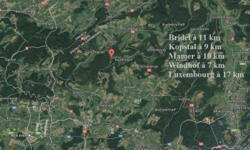 Immomod S.A. vous propose un studio dans une résidence qui sera rénové complètement.
La résidence se trouve entre Septfontaines et Bour, à 25 min de Luxembour-Ville.
Avis aux investisseurs : réntabilité 5 - 6 % .
La surface total de 40,96 m².
Il se compose d'une cuisine équipée et séparé, la salle de douche et une pièce d'habitation   une chambre à coucher.
La cuisine est inclus dans le prix.
Parking extérieur à 15 000 €.
N'hésitez pas à nous contacter au  691 92 54 85