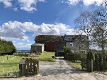 Agence immobilière Christine SIMON vous présente en exclusivité.


Maison d'habitation construite sur un terrain de 61,04 ares, d'une surface habitable de 183 m2  avec ferme et annexes d'environs 880 m2 utile à Heinerscheid, Commune de Clervaux.


L'ensemble se compose comme suit:

Maison principale:

Au sous-sol une cave d'environ 63 m2

Au rez-de-chaussée:

Hall d'entrée, salon, salle à manger et cuisine ouverte avec accès vers le jardin.

Salle de douche, buanderie et toilette.

Garage de 93 m2, annexe de 104 m2, deuxième annexe de 50 m2.

1er étage surface 69 m2:

Hall, 4 chambres à coucher (14 m2, 16 m2, 12 m2, 14 m2) et un bureau de 8 m2.

Combles reste les finitions des rénovations à faire, surface utile de 80 m2 et d'une surface habitable d'environ 50 m2 en hauteur de 2 m.

A gauche de la maison une ferme d'environ 355 m2 avec une hauteur d'environ 8 mètres.

Passeport énergétique en cours de réalisation


Zone densité faible mixte villageoise.

Actuellement il est possible de construire deux maisons jumelées ou 3 maisons en bande ou une Résidence de 4 appartements ou deux maisons bi-familial.

Suivant la nouvelle; Refonte du Plan d'Aménagement Général (PAG) de la commune de Clervaux il sera possible de construire un ou deux locaux commerciaux ou une crèche et 4 appartements à partir de l'année prochaine.

Recule 3   3 mètres gauche et droite, 6 à 8 mètres de la rue et 16 mètres de profondeur, possibilité de faire un sous-sol, hauteur corniche 7 mètres, toiture plate autorisée.


Pour de plus amples renseignements suivant le prix de l'ensemble, suivant les possibilité du terrain et de la maison veuillez contacter l'agence svp au numéro 621 189 059 ou par mail au: cs@christinesimon.lu.
Ref agence :Heiderscheid
